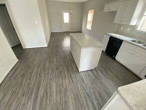 4209 Mallow St in Houston, TX - Building Photo - Building Photo