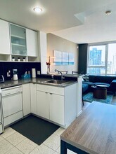 939 Expo Blvd in Vancouver, BC - Building Photo - Building Photo