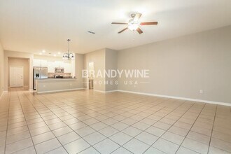 14274 Riva Ridge Pl in Ruskin, FL - Foto de edificio - Building Photo