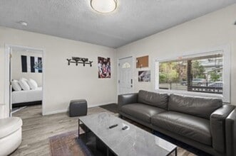 2235 Walnut St in Boulder, CO - Building Photo - Building Photo