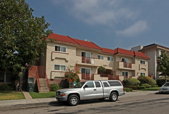 1031 Justin Ave in Glendale, CA - Building Photo - Building Photo