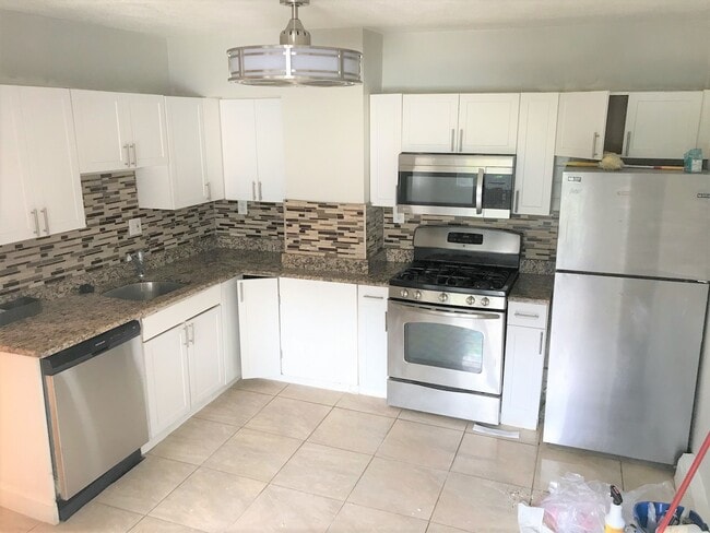 94 Spring St, Unit 1