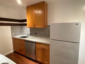 2009 McGee Ave, Unit 2 in Berkeley, CA - Building Photo - Building Photo