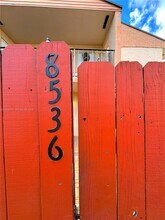 8536 SW 156th Ct in Miami, FL - Building Photo - Building Photo