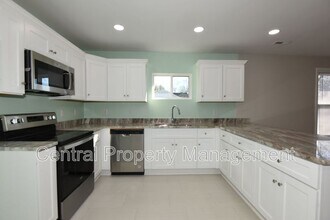16 Bradley St in Greenville, SC - Building Photo - Building Photo