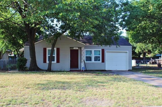 5441 Thomas Ln in River Oaks, TX - Building Photo - Building Photo