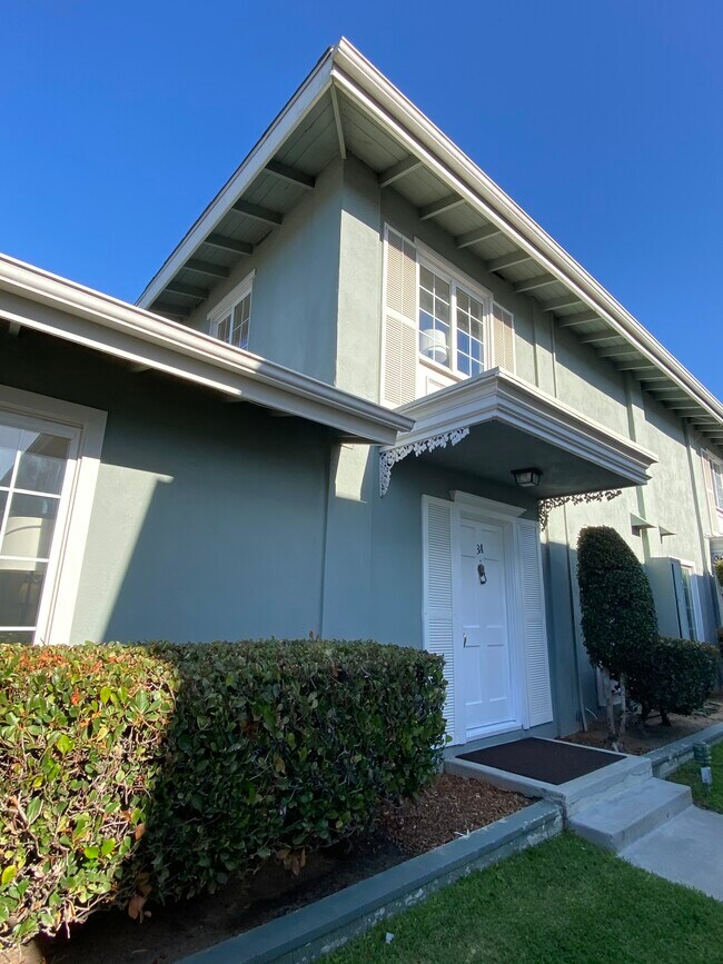 property at 1845 Anaheim Ave