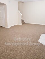 4944 Cactus Needle Ln in Wesley Chapel, FL - Building Photo