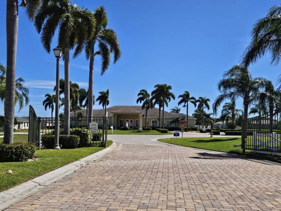 1848 Grand Ridge St in Sebring, FL - Building Photo