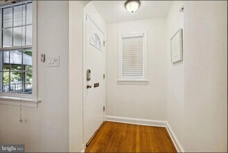1770 Hobart St NW in Washington, DC - Building Photo - Building Photo