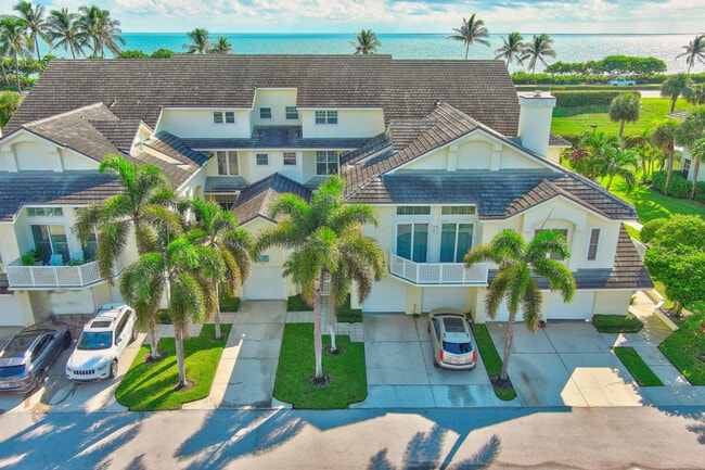 property at 406 Mainsail Cir