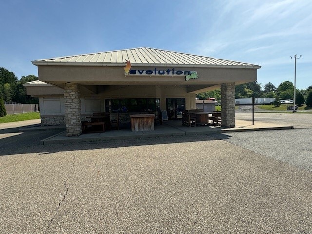 property at 1186 Butler Rd