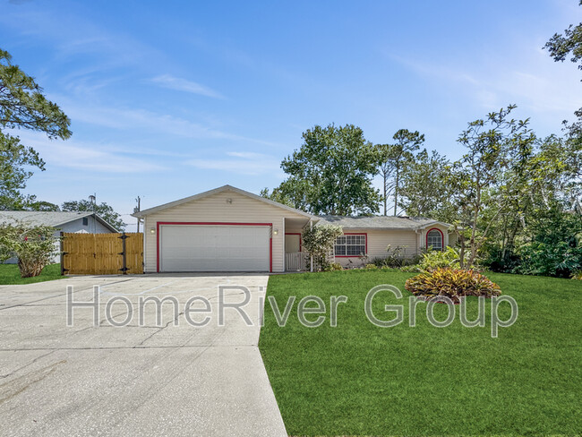 property at 2421 Silver Palm Dr