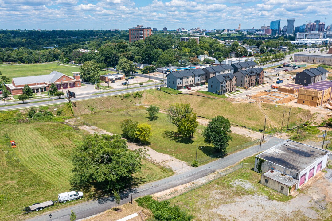 Belle Heights Phase 2 in Richmond, VA - Building Photo