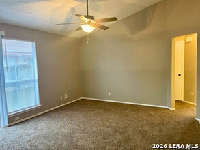 9827 Ardash Ln in San Antonio, TX - Building Photo - Building Photo