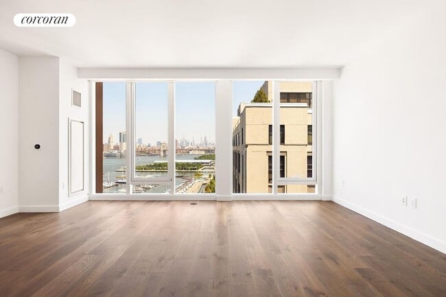 50 Bridge Park Dr in Brooklyn, NY - Building Photo - Building Photo