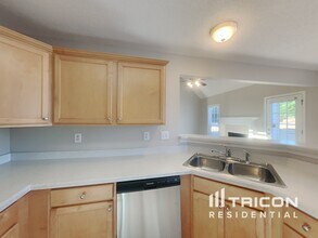 130 Kyle Way in Carrollton, GA - Building Photo - Building Photo