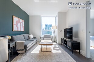 2116 4th Ave in Seattle, WA - Building Photo