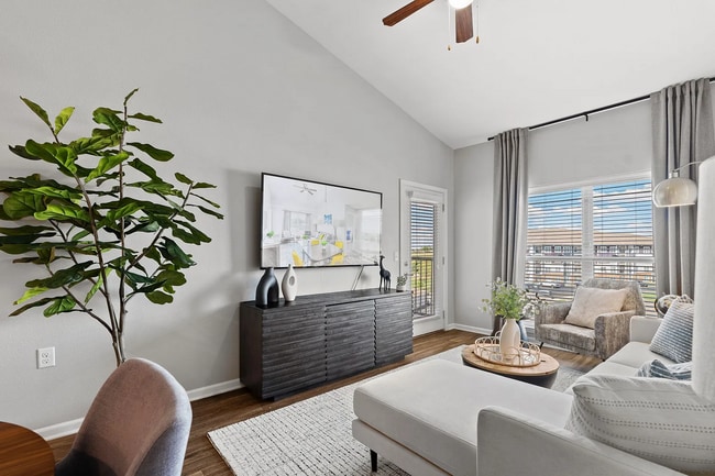 property at 5400 N Summit St