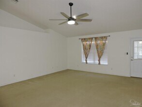 5626 Rosebay St in Milton, FL - Building Photo - Building Photo