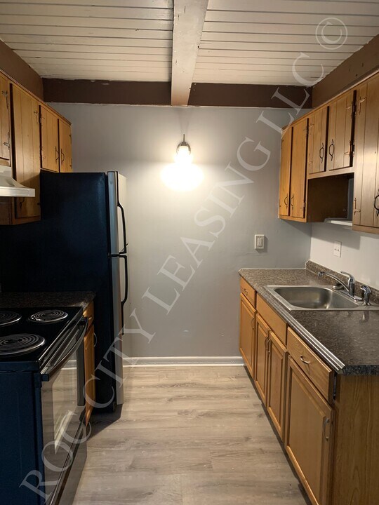 89 Twin Beeches in Rochester, NY - Building Photo