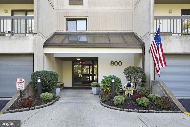 800 Avondale Rd, Unit 4I in Wallingford, PA - Building Photo - Building Photo