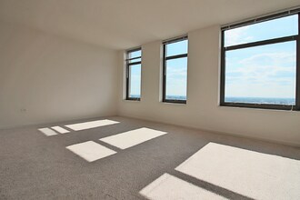 620 W Kinzie St in Chicago, IL - Building Photo - Building Photo