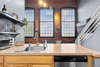 25 Grand St in Norwalk, CT - Building Photo - Building Photo