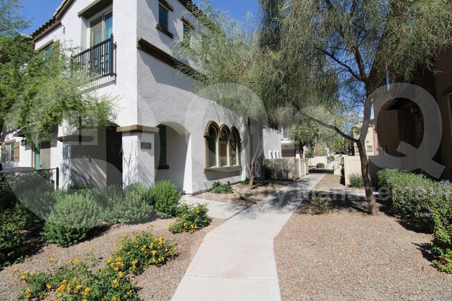 property at 2736 S Cavalier Dr