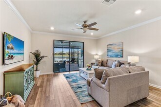 4732 Imperial Eagle Dr in Ft. Myers, FL - Building Photo - Building Photo