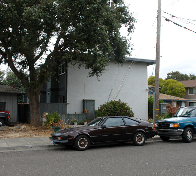 1136 3rd St in Novato, CA - Building Photo - Building Photo