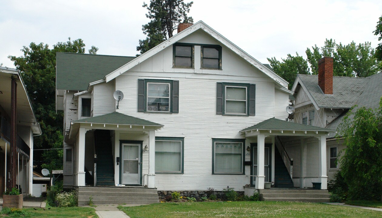 1206-1210 W 10th Ave in Spokane, WA - Building Photo