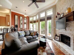 1701 Spyglass Dr in Austin, TX - Building Photo - Building Photo