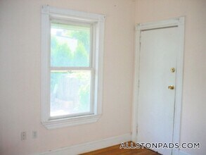 33 Adamson St in Boston, MA - Building Photo - Building Photo