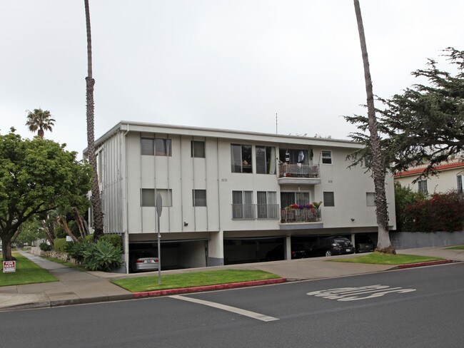 Washington Apartments in Santa Monica, CA - Building Photo - Building Photo