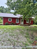4713 3 Island Rd in Walling, TN - Building Photo