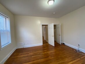 3495 John F Kennedy Blvd in Jersey City, NJ - Building Photo - Building Photo