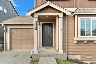1907 199th St E in Spanaway, WA - Building Photo - Building Photo