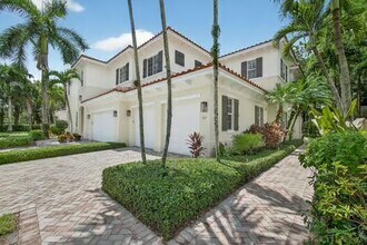 357 Chambord Terrace in Palm Beach Gardens, FL - Building Photo - Building Photo