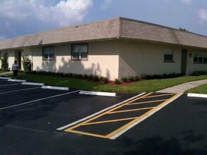 481 Banks Rd in Pompano Beach, FL - Building Photo - Building Photo