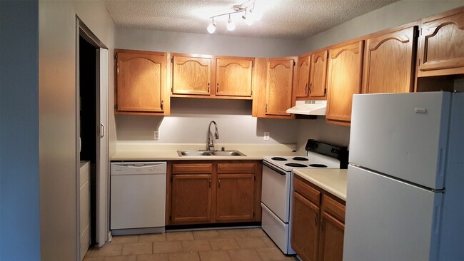 property at 1542 Diuguid Dr