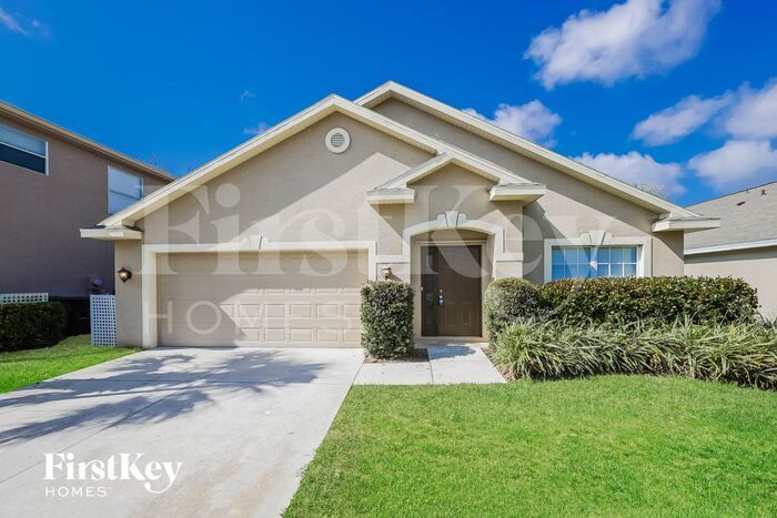 12836 Havenridge Cir in Ft. Myers, FL - Foto de edificio
