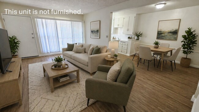 3945 Stevely Ave, Unit 19