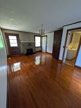 2207 19th Ave SE in Hickory, NC - Building Photo - Building Photo