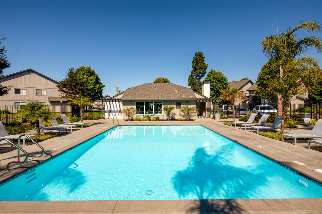 Windscape Village in Lompoc, CA - Foto de edificio