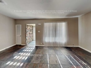 2532 E Clarendon Ave in Phoenix, AZ - Building Photo - Building Photo
