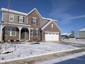 8210 Daylily Dr in Plain City, OH - Building Photo - Building Photo