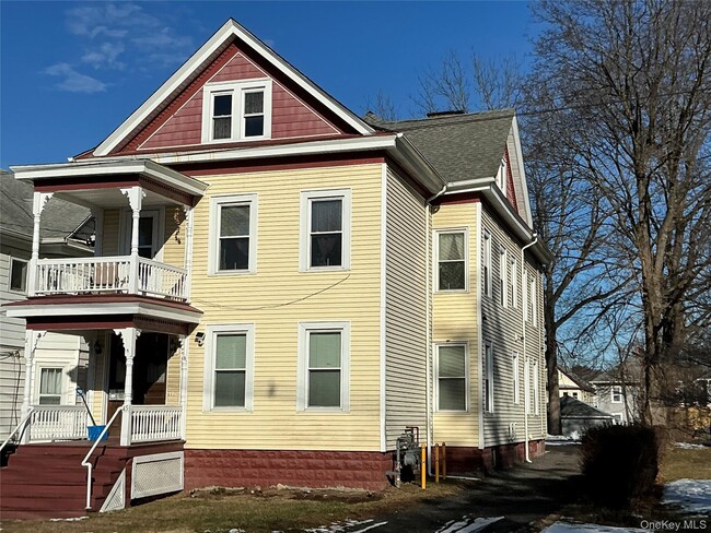 45 Fulton Ave in Poughkeepsie, NY - Building Photo - Building Photo