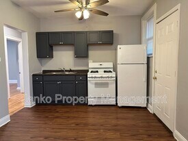 5605 W Wabansia Ave in Chicago, IL - Building Photo