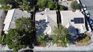7612 Sea Wind Dr in Las Vegas, NV - Building Photo - Building Photo